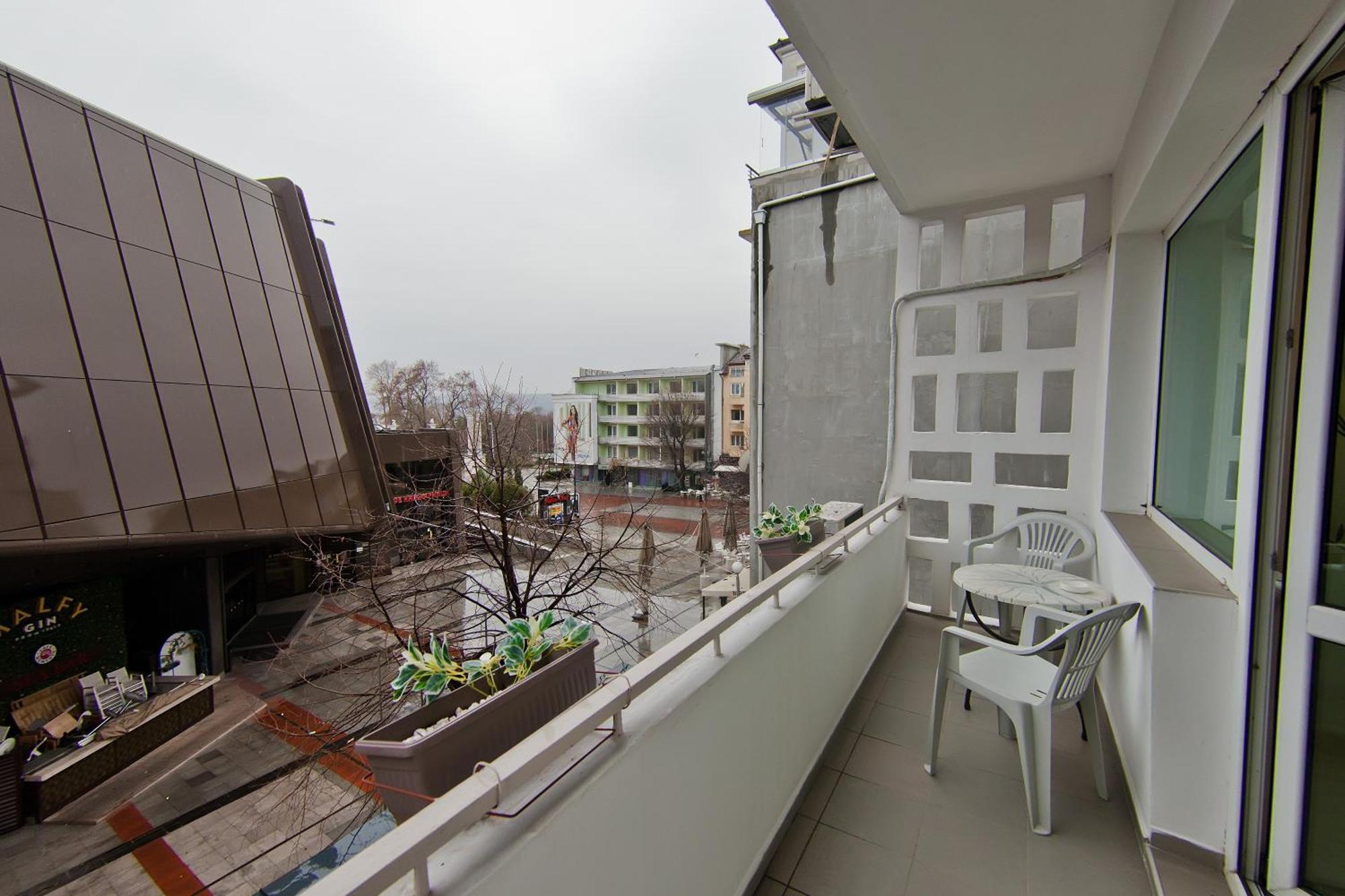 Festival And Congress Centre Appartment Varna Exterior foto